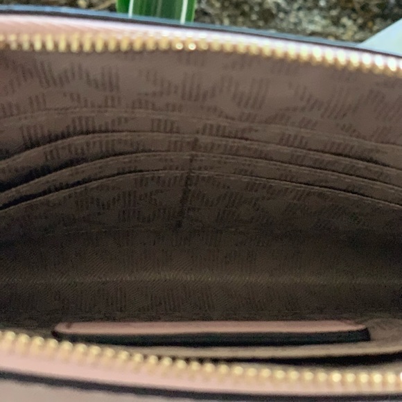 MICHAEL KORS JET SET TRAVEL LRG ZIP CLUTCH 32T6GTVW3U NEW WITH TAG - Picture 11 of 16